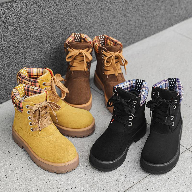 ♛𝔽𝕦𝕤𝕚𝕠𝕟 𝔽𝕠𝕔𝕦𝕤☢︎ᴄᴀꜱᴜᴀʟ ᴅʀᴇꜱꜱ ♜✽2026✽ 復古風高筒格子領雪地五孔靴 男女款 情侶款(大🦶到45碼)YH-06