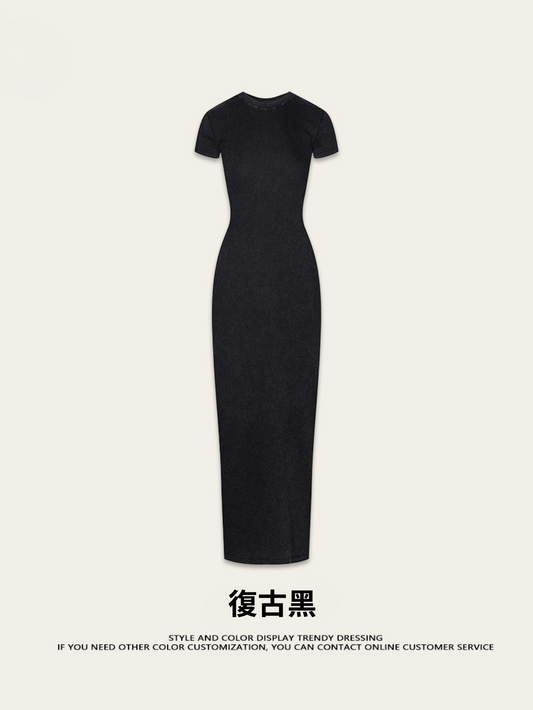 Fierce & Fitted 夏季辣妹必備修身款短袖連身長裙 復古黑