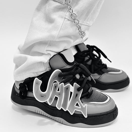 ♛𝔽𝕦𝕤𝕚𝕠𝕟 𝔽𝕠𝕔𝕦𝕤☢︎ᴄᴀꜱᴜᴀʟ ꜱɴᴇᴀᴋᴇʀ ♜ ✽𝟤𝟢𝟤𝟧✽春夏新款前衛夜光焦點運動鞋 男女款 大🦶款 (39-45號) CL01