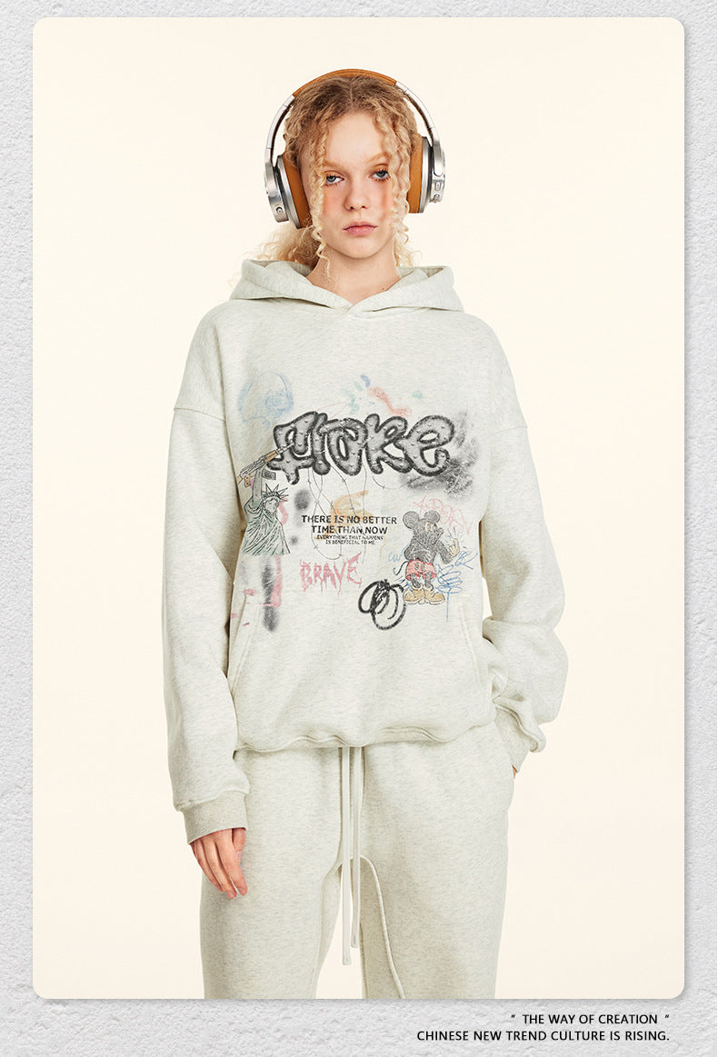 ♛𝔽𝕦𝕤𝕚𝕠𝕟 𝔽𝕠𝕔𝕦𝕤 ♛2025秋冬高磅水洗印花寬鬆落肩帽T 506