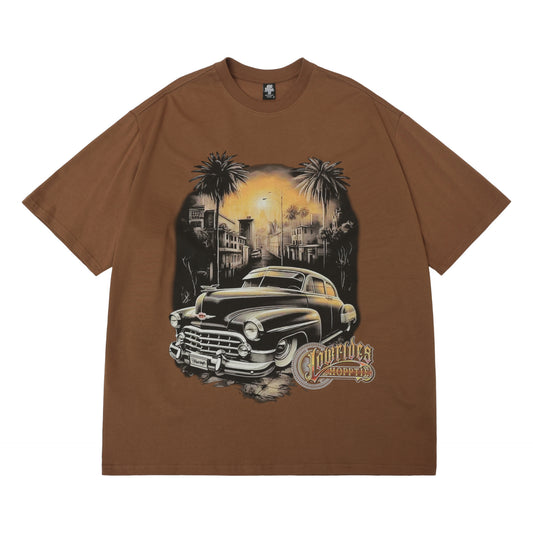 𝔽𝕦𝕤𝕚𝕠𝕟 𝔽𝕠𝕔𝕦𝕤 -ᴄʜɪᴄᴀɴᴏ♠︎悍匪♠︎ 西海岸Lowrider老爺車白墨印花寬鬆短袖