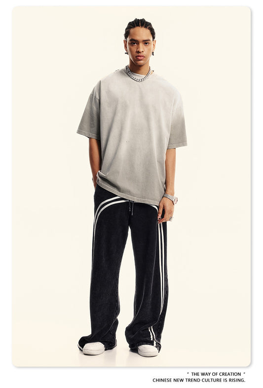 ▶𝔽𝕦𝕤𝕚𝕠𝕟 𝔽𝕠𝕔𝕦𝕤 ⌘𝓦𝓪𝓼𝓱𝓮𝓭 𝔀𝓲𝓷𝓭 ◀ 2025春夏潮牌ins新款纯棉水洗做舊短袖街頭巴家重磅半袖T恤 TZ-05