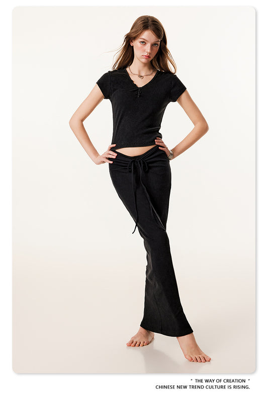 Fierce & Fitted 夏季辣妹必備V領顯瘦短T長裙套裝 復古黑