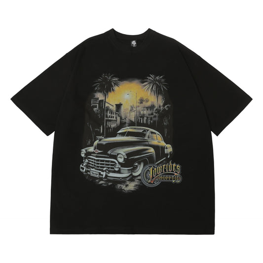 𝔽𝕦𝕤𝕚𝕠𝕟 𝔽𝕠𝕔𝕦𝕤 -ᴄʜɪᴄᴀɴᴏ♠︎悍匪♠︎ 西海岸Lowrider老爺車白墨印花寬鬆短袖