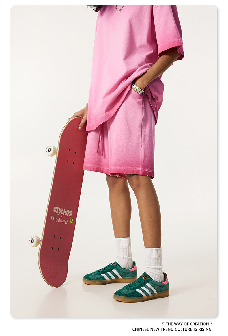 ♛𝔽𝕦𝕤𝕚𝕠𝕟 𝔽𝕠𝕔𝕦𝕤 ♛2025夏季復古街頭VINE風漸變寬鬆運動休閒五分褲 K-76