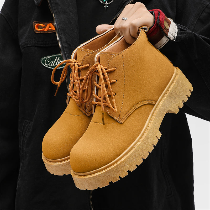 ♛𝔽𝕦𝕤𝕚𝕠𝕟 𝔽𝕠𝕔𝕦𝕤☢︎ᴄᴀꜱᴜᴀʟ ᴅʀᴇꜱꜱ ♜✽2026✽ 復古低筒素面工裝增高四孔靴 男女款 情侶款 YH36