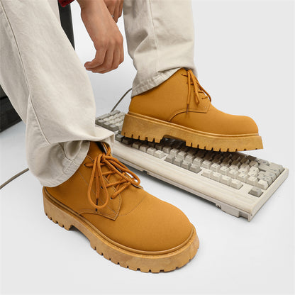 ♛𝔽𝕦𝕤𝕚𝕠𝕟 𝔽𝕠𝕔𝕦𝕤☢︎ᴄᴀꜱᴜᴀʟ ᴅʀᴇꜱꜱ ♜✽2026✽ 復古低筒素面工裝增高四孔靴 男女款 情侶款 YH36