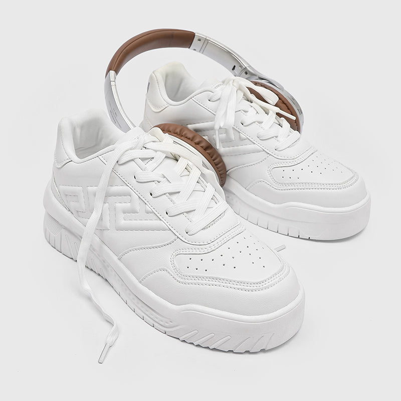 ♛𝔽𝕦𝕤𝕚𝕠𝕟 𝔽𝕠𝕔𝕦𝕤☢︎ꜱᴋᴀᴛᴇ ꜱʜᴏᴇꜱ ♜✽𝟤𝟢𝟤𝟧✽秋冬新款經典素色浮雕透氣低筒板鞋   男女款 情侶款  LD-53