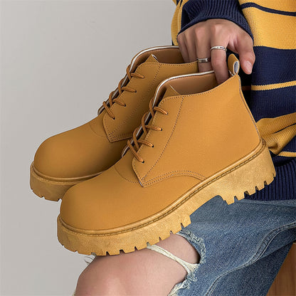 ♛𝔽𝕦𝕤𝕚𝕠𝕟 𝔽𝕠𝕔𝕦𝕤☢︎ᴄᴀꜱᴜᴀʟ ᴅʀᴇꜱꜱ ♜✽2026✽ 復古低筒素面工裝增高四孔靴 男女款 情侶款 YH36