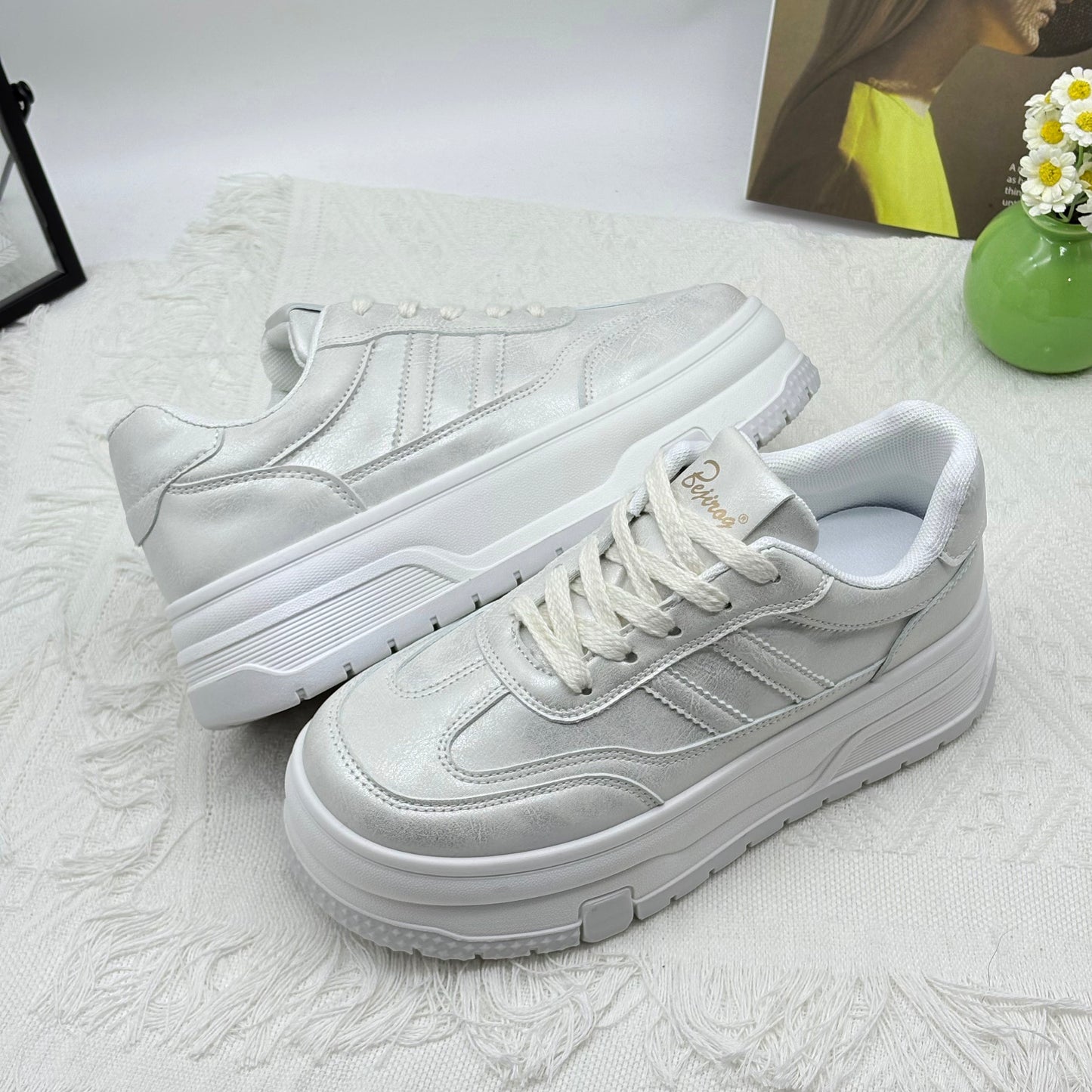 ♛𝔽𝕦𝕤𝕚𝕠𝕟 𝔽𝕠𝕔𝕦𝕤☢︎ꜰʟᴇxɪɴɢ-ꜱʜᴏᴇꜱ ♜✽𝟤𝟢𝟤𝟧✽ 夏季新款厚底M標休閒運動鞋 女款 (35-40號）M2