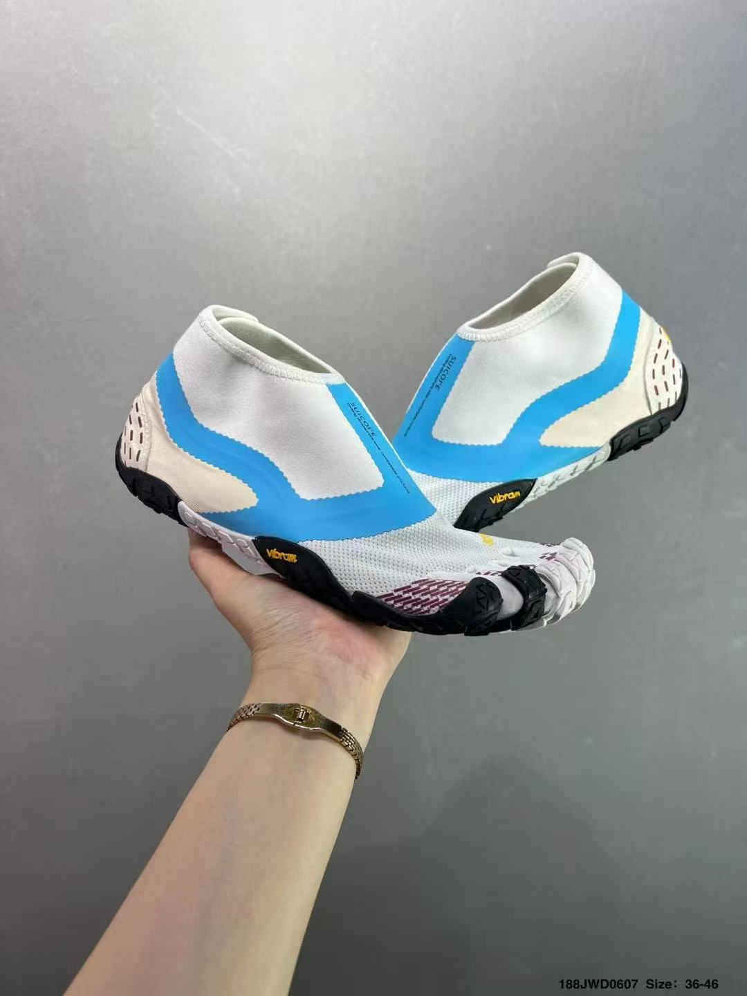 ∯ 𝖚𝖗𝖇𝖆𝖓 𝖋𝖚𝖓𝖈𝖙𝖎𝖔𝖓 Ψ 𝓔 健身瑜伽全包覆五指運動鞋 F-772 男女款 情侶款  大🦶款 (36-47碼)此系列偏小建議買大一號