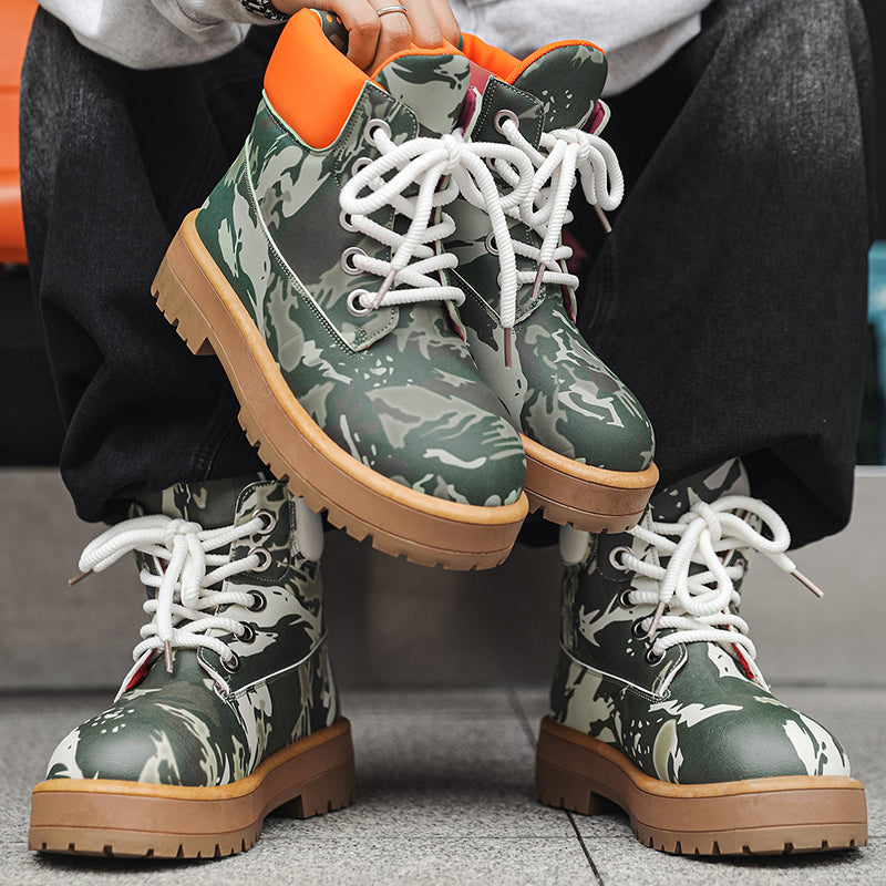 ♛𝔽𝕦𝕤𝕚𝕠𝕟 𝔽𝕠𝕔𝕦𝕤☢︎ᴄᴀꜱᴜᴀʟ ᴅʀᴇꜱꜱ ♜✽2026✽ 迷彩風高筒隱形增高厚底五孔男靴（大🦶到45碼） YZ-08