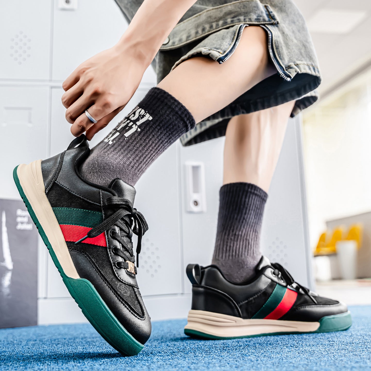 ♛𝔽𝕦𝕤𝕚𝕠𝕟 𝔽𝕠𝕔𝕦𝕤☢︎ᴄᴀꜱᴜᴀʟ ꜱɴᴇᴀᴋᴇʀ ♜✽𝟤𝟢𝟤𝟧✽春夏新復古低筒經典配色運動鞋   男女款  C087