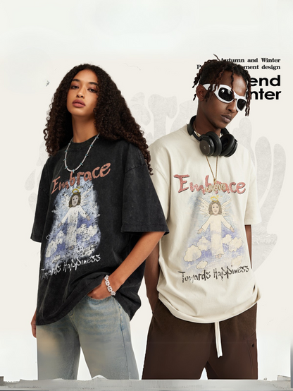 ▶𝔽𝕦𝕤𝕚𝕠𝕟 𝔽𝕠𝕔𝕦𝕤 ⌘𝓦𝓪𝓼𝓱𝓮𝓭 𝔀𝓲𝓷𝓭 ◀ 2025春季新款復古街頭潮牌ins水洗天使印花圓領寬鬆大碼短袖 TZ-09