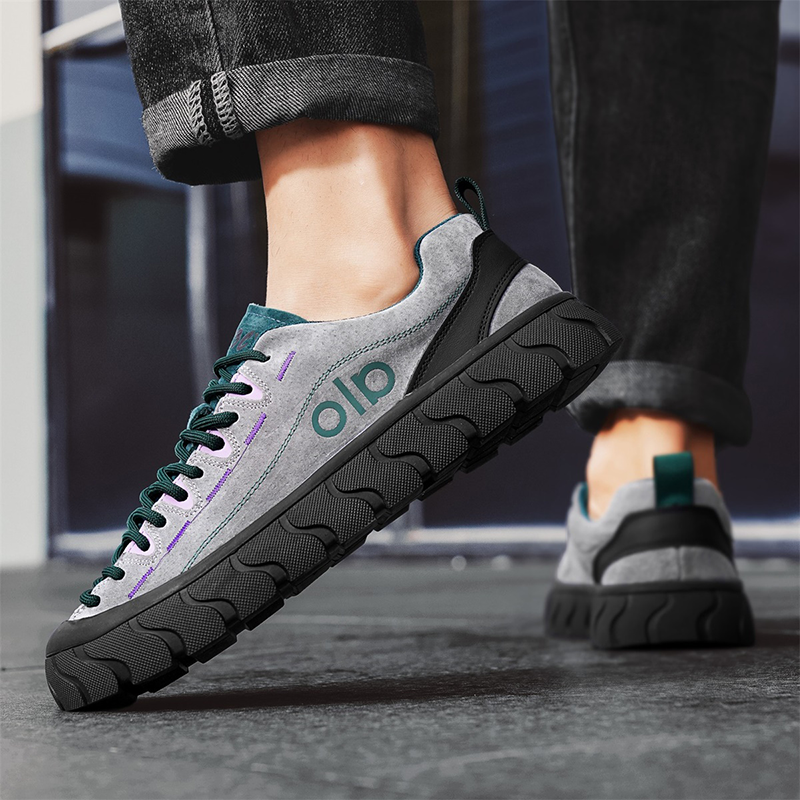 ♛𝔽𝕦𝕤𝕚𝕠𝕟 𝔽𝕠𝕔𝕦𝕤☢︎ꜱᴋᴀᴛᴇ ꜱʜᴏᴇꜱ ♜✽𝟤𝟢𝟤𝟧✽秋冬新款麂皮輪胎底防滑低筒板鞋   男女款 情侶款  TL-92