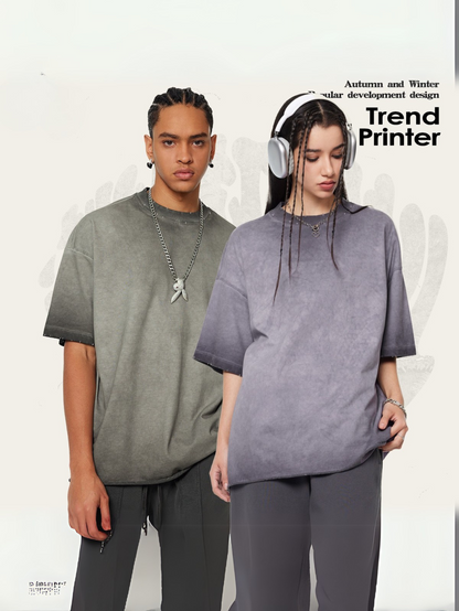 ▶𝔽𝕦𝕤𝕚𝕠𝕟 𝔽𝕠𝕔𝕦𝕤 ⌘𝓦𝓪𝓼𝓱𝓮𝓭 𝔀𝓲𝓷𝓭 ◀2025夏季美式潮牌寬鬆大碼短袖水洗做舊巴家同款 TZ-04