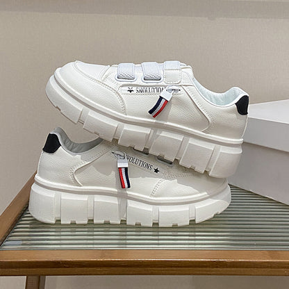 ♛𝔽𝕦𝕤𝕚𝕠𝕟 𝔽𝕠𝕔𝕦𝕤☢︎ꜰʟᴇxɪɴɢ-ꜱʜᴏᴇꜱ ♜✽𝟤𝟢𝟤𝟧✽ 春夏新款可愛風休閒百搭厚底增高𝟧ᴄᴍ鞋  女款  (35-40號） ᴍꜱ𝟣𝟨𝟧