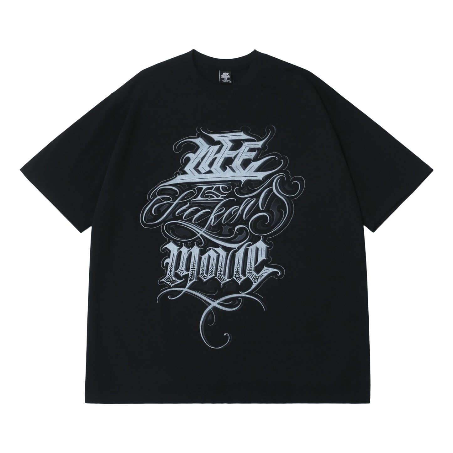 𝔽𝕦𝕤𝕚𝕠𝕟 𝔽𝕠𝕔𝕦𝕤 -ᴄʜɪᴄᴀɴᴏ♠︎悍匪♠︎美式風格哥德草寫字體寬鬆短袖