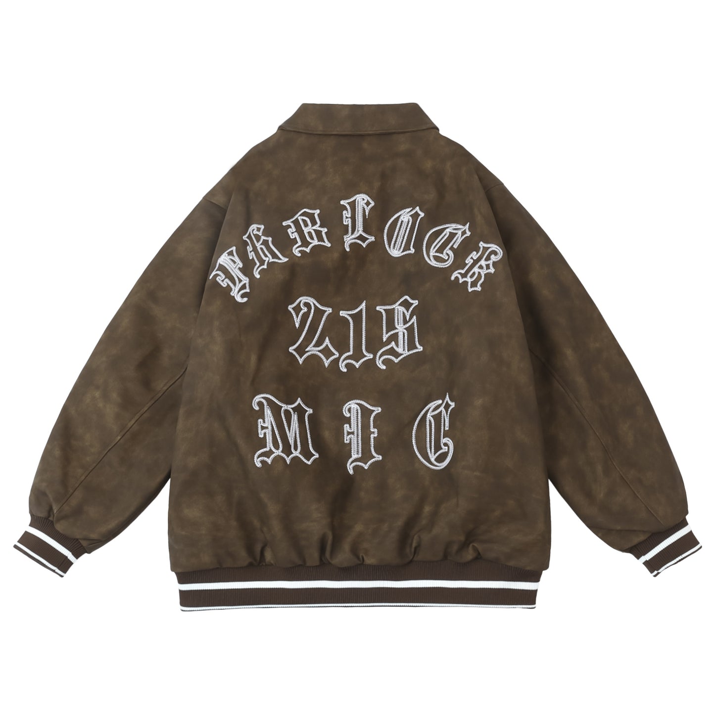 𝔽𝕦𝕤𝕚𝕠𝕟 𝔽𝕠𝕔𝕦𝕤 -ᴄʜɪᴄᴀɴᴏ♠︎悍匪♠︎  美式vitage復古花體字刺绣棉服加厚重磅oversize皮衣外套 W901