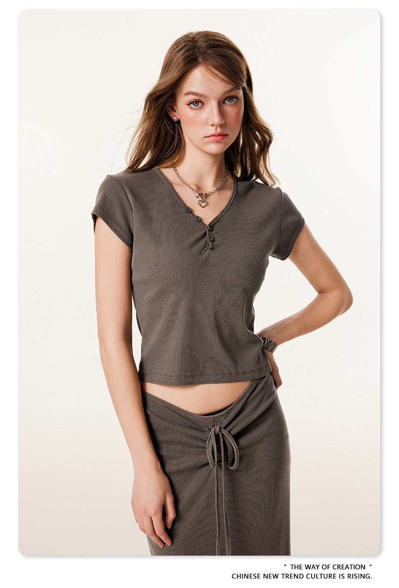 Fierce & Fitted 夏季辣妹必備V領顯瘦短T長裙套裝 咖啡色