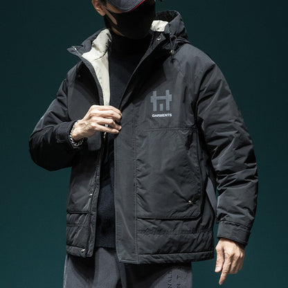 snɔoɟ uoı̣snɟ - 卡其色工裝羽绒服短款寬鬆大碼冬季加厚帥氣潮牌連帽外套 FG-358