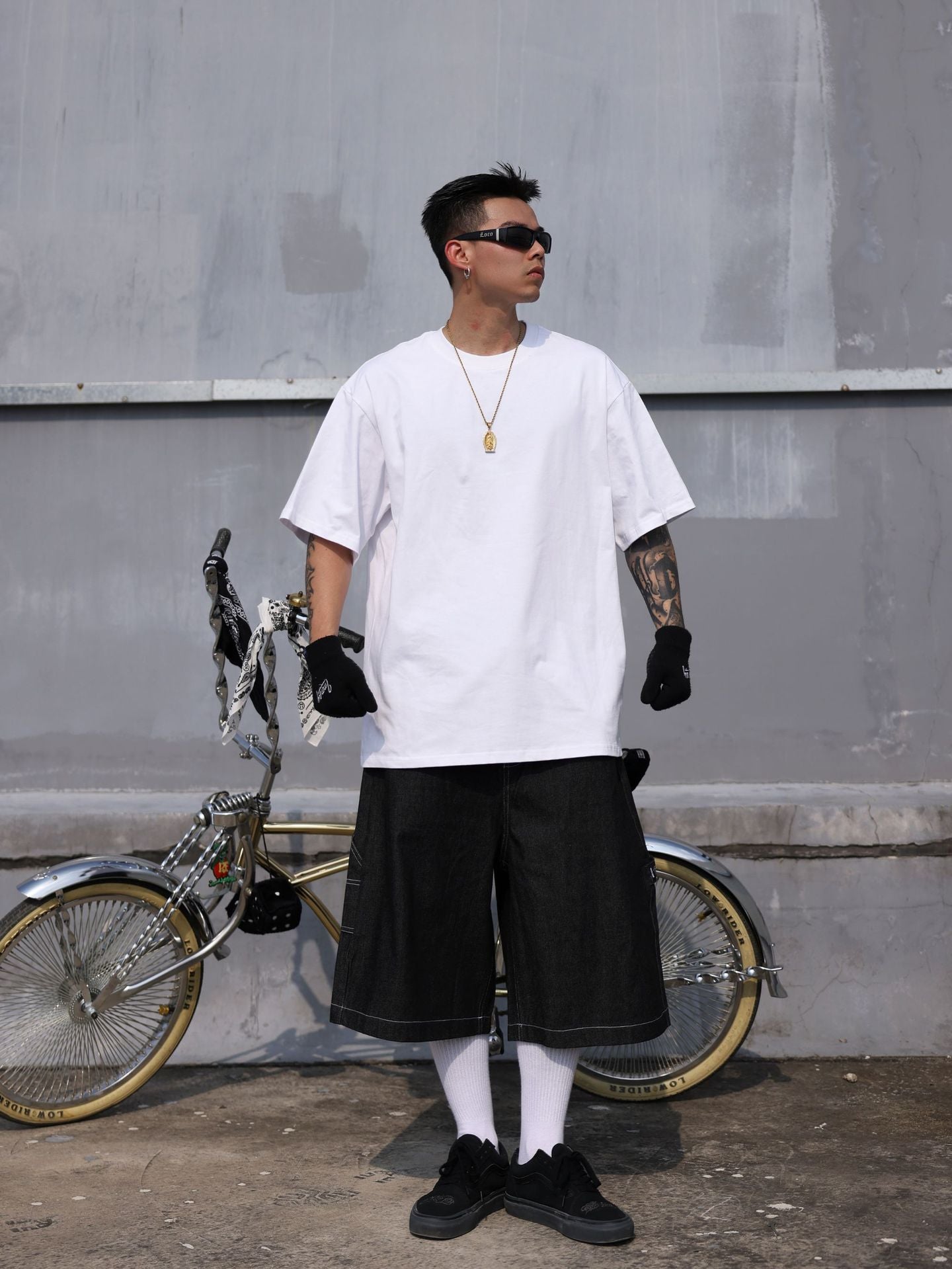 𝔽𝕦𝕤𝕚𝕠𝕟 𝔽𝕠𝕔𝕦𝕤-ᴄʜɪᴄᴀɴᴏ♠︎悍匪♠︎ 美式風格hiphop街舞纯色重磅小领口chicano短袖