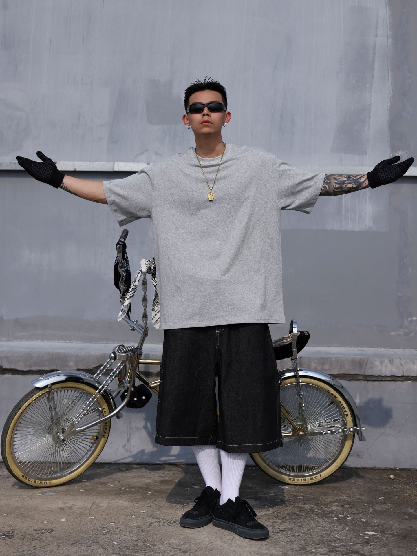 𝔽𝕦𝕤𝕚𝕠𝕟 𝔽𝕠𝕔𝕦𝕤-ᴄʜɪᴄᴀɴᴏ♠︎悍匪♠︎ 美式風格hiphop街舞纯色重磅小领口chicano短袖