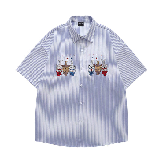 𝔼mbro 𝕊hirt𒉽日式復古可愛貓咪刺繡短袖百搭休閒襯衫 (藍色)