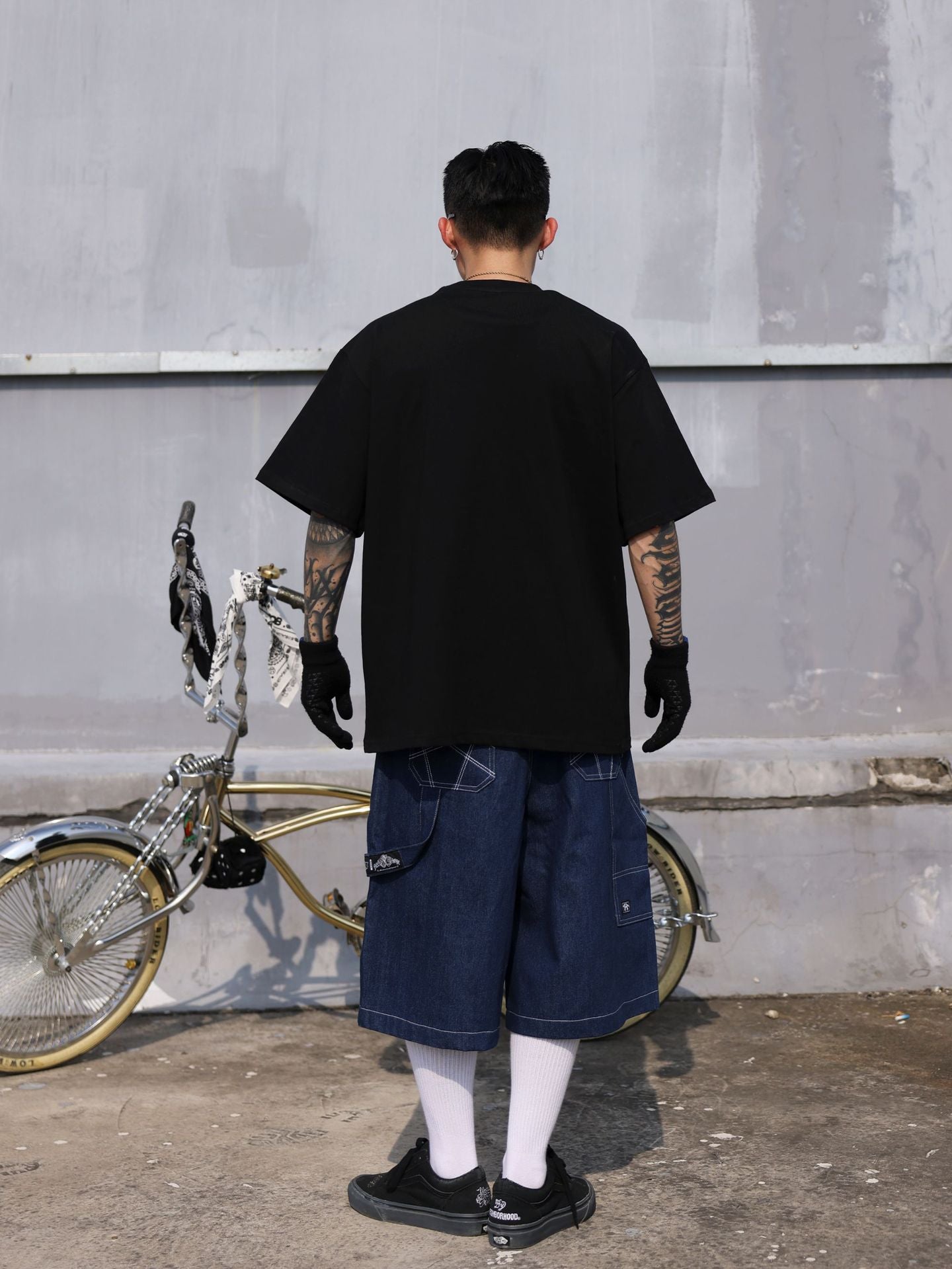 𝔽𝕦𝕤𝕚𝕠𝕟 𝔽𝕠𝕔𝕦𝕤-ᴄʜɪᴄᴀɴᴏ♠︎悍匪♠︎ 美式風格hiphop街舞纯色重磅小领口chicano短袖