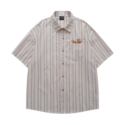 𝔼mbro 𝕊hirt𒉽日式復古字母刺繡條紋百搭休閒短袖襯衫 (杏色)